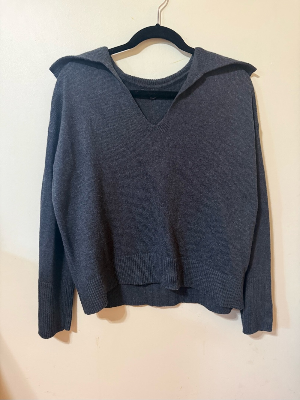 Women’s V-Neck Sweater - Charcoal Gray and White